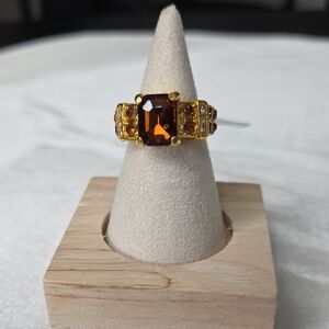 Women's Amber Orange Stone Fashion Ring Gold Tone Band Elegant Rhinestone Size 7